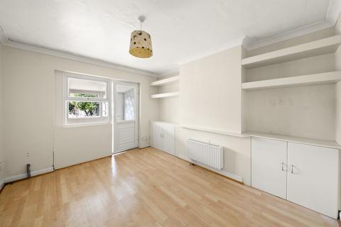 3 bedroom end of terrace house for sale, Carlyon Avenue, Harrow