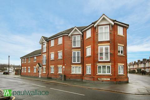 Clarendon Road, Cheshunt