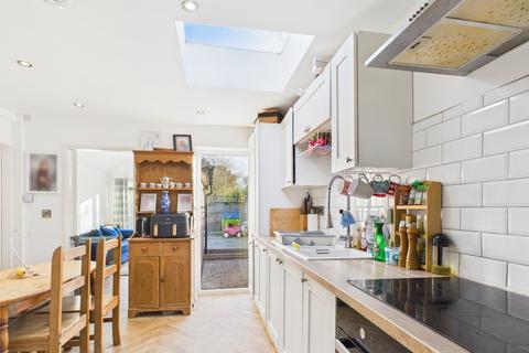 2 bedroom detached bungalow for sale, Retford Road, Newark NG22
