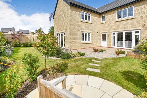 4 bedroom detached house for sale, The Jeweller, Braunston Road, Oakham