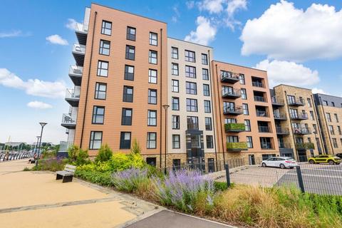 2 bedroom flat for sale, Thomas Blake Avenue, Southampton SO14