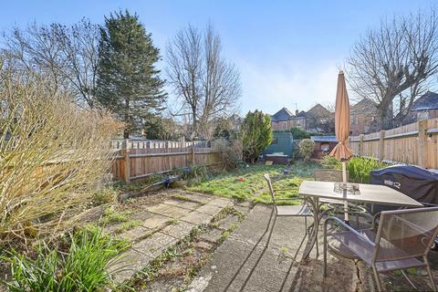 2 bedroom flat for sale, Vaughan Road, Harrow