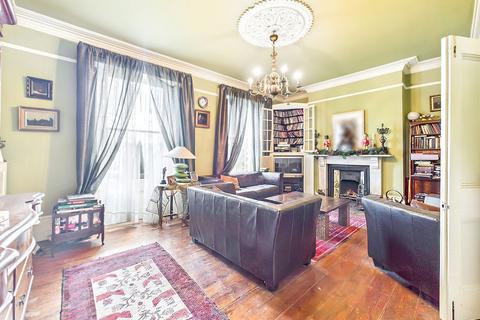 5 bedroom semi-detached house for sale, Maidstone Road, Rochester
