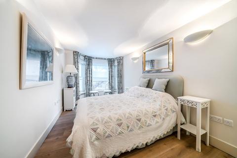 2 bedroom apartment for sale, Earls Court Road, Kensington, London, W8