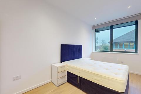 1 bedroom flat to rent, Riverbank Way