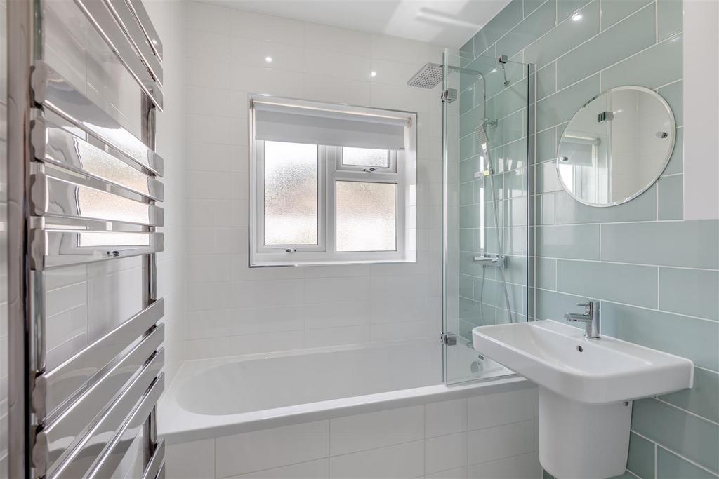 8655678-interior12.jpg