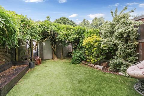 3 bedroom terraced house for sale, Baldwyns Road, Bexley
