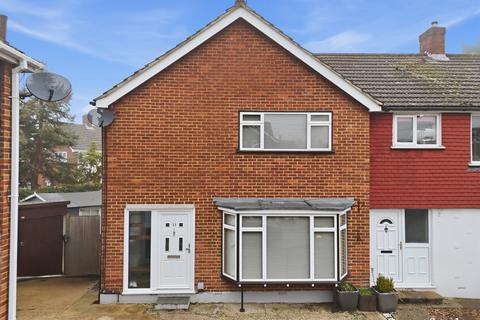 Newlands Close, Billericay, CM12