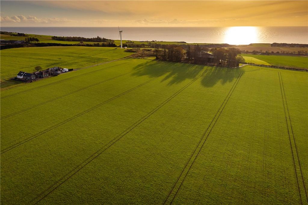 Mains Of Lauriston