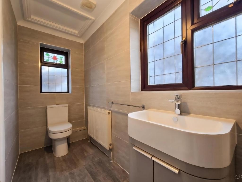 Room Three En-Suite Shower Room