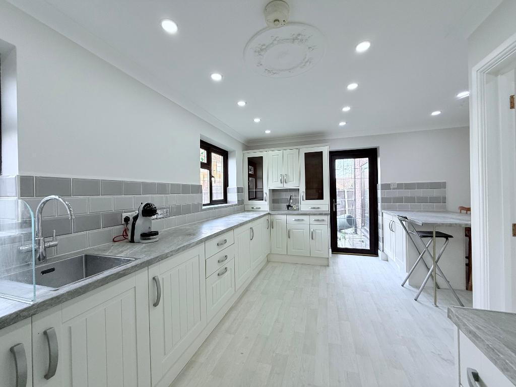 Communal Kitchen