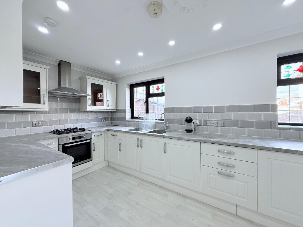 Communal Kitchen