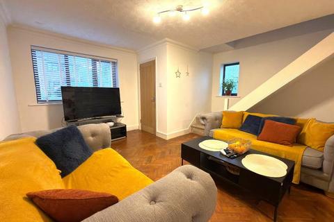 3 bedroom end of terrace house for sale, Hockwell Ring, Luton LU4