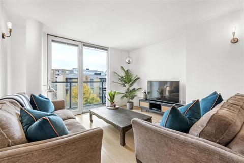 2 bedroom apartment for sale, New River Avenue, Hornsey N8