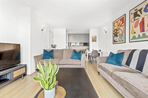 2 bedroom apartment for sale, New River Avenue, Hornsey N8