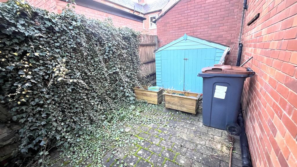 Garden/Rear Aspect