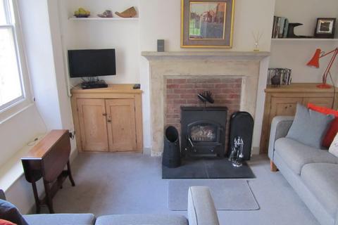 2 bedroom end of terrace house to rent, Cow Cottage, Cow Square, Somerton, Somerset, TA11