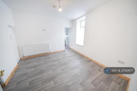 3 bedroom end of terrace house to rent, Heol Siloh, Llanelli, SA15