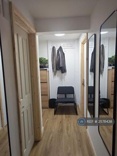 undefined, Brentford, London, TW8