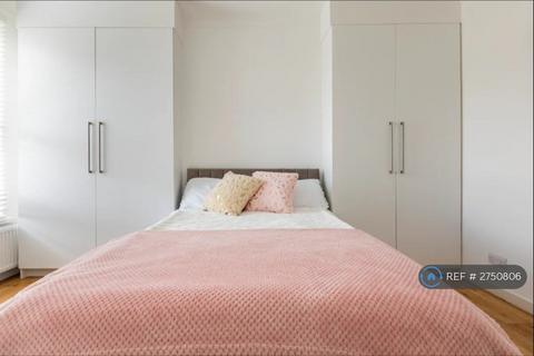 undefined, Ardfillan Road, London, SE6