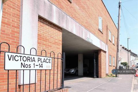 2 bedroom flat to rent, Victoria Place, Bristol, BS5