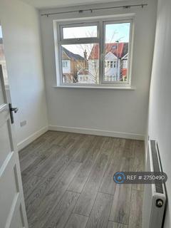 2 bedroom maisonette to rent, The Ridgeway, North Harrow, Harrow, HA2
