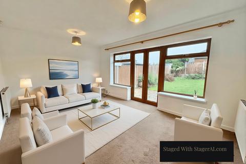 3 bedroom semi-detached house for sale, Parkfield Road, Stourbridge DY8