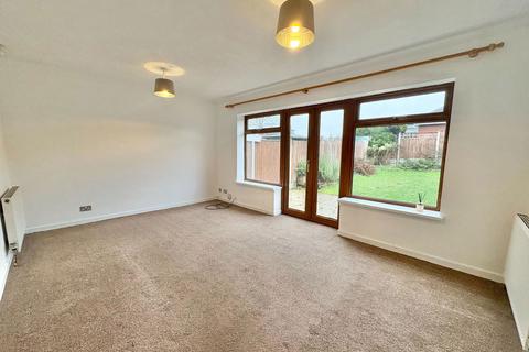 3 bedroom semi-detached house for sale, Parkfield Road, Stourbridge DY8