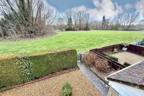 undefined, Park South, Swindon SN3
