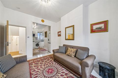1 bedroom apartment for sale, Mossbury Road, SW11