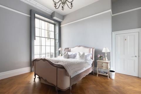 2 bedroom apartment for sale, Lansdown Place, Cheltenham, Gloucestershire, GL50