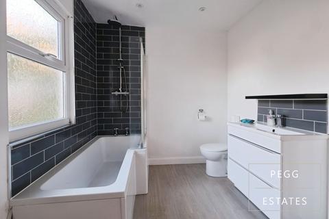 3 bedroom end of terrace house for sale, Hilldrop Terrace, Torquay