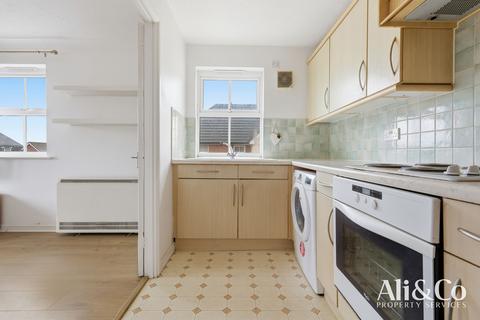 2 bedroom apartment for sale, Rawlyn Close, Chafford Hundred