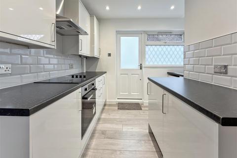 undefined, Blackberry Farm Close, Hounslow TW5