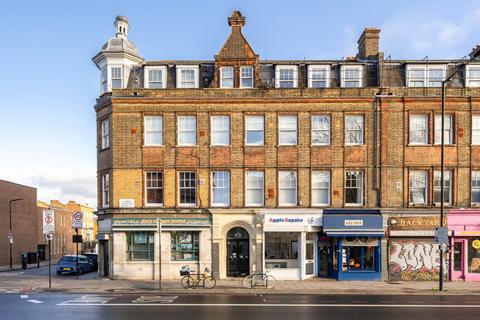 3 bedroom flat for sale, Northumberland Mansions, Lower Clapton Road, London, E5