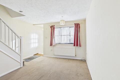 2 bedroom terraced house to rent, Strasbourg Way