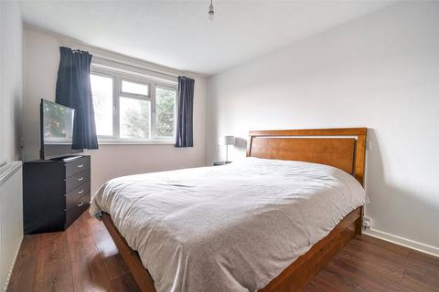 1 bedroom maisonette to rent, Rookswood, Berkshire RG42