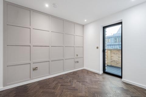 undefined, Fortress House, 122 Minories, London, EC3N