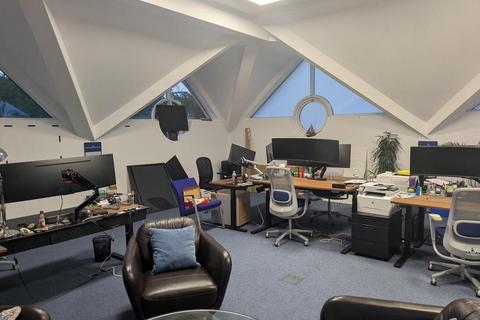 Office to rent, 39 Epsom Rd Guildford GU1 3LA