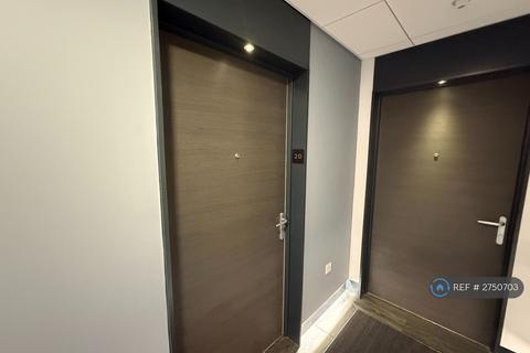 2 bedroom flat to rent, Hallmark Tower, Manchester, M4