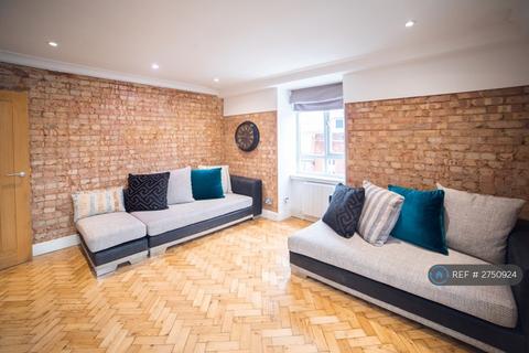 4 bedroom flat to rent, Nelsons Row, London, SW4