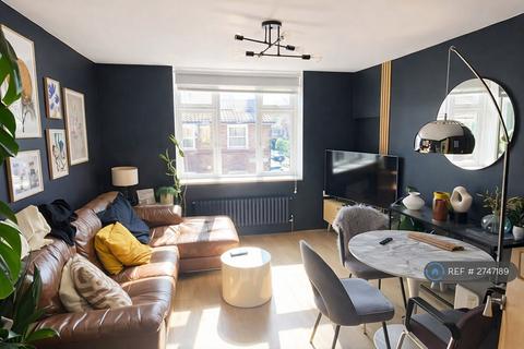 2 bedroom flat to rent, Horsley Street, London, SE17