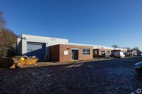 Distribution warehouse to rent, Maybrook Rd Sutton Coldfield B76 1AL