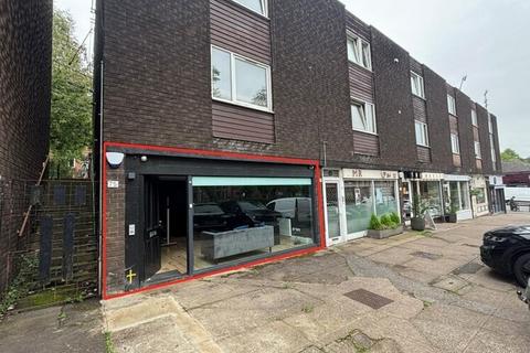 Retail property (high street) to rent, 75 Lauderdale Gdns Glasgow G12 9QU