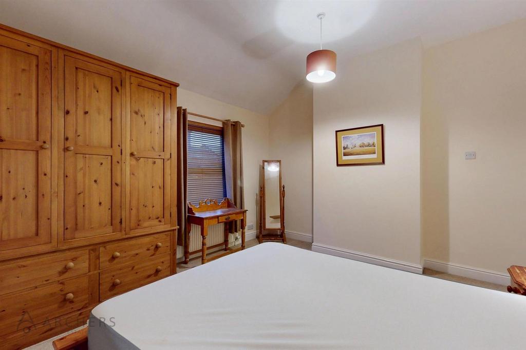 18 Newent Lane(Interior)-8.jpg