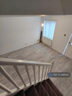 3 bedroom terraced house to rent, Abbotsmeade Close, Newcastle Upon Tyne, NE5