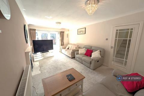 4 bedroom detached house to rent, Beauchamp Road, Solihull, B91