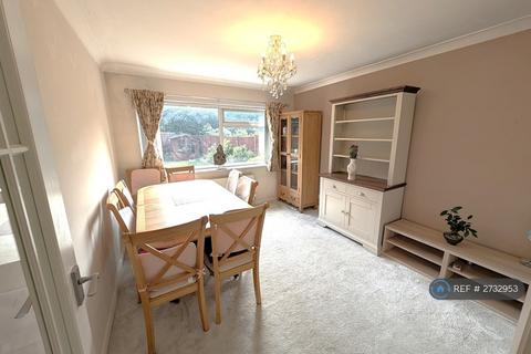 4 bedroom detached house to rent, Beauchamp Road, Solihull, B91