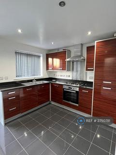 3 bedroom semi-detached house to rent, Horseshoe Crescent, Birmingham, B43
