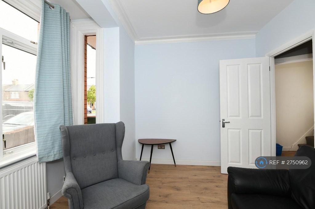 Reception/Bedroom 4 (Downstairs)